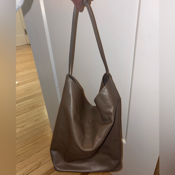 Modern Weaving Single Strap Earth Leather Tote Bag - Picture 14 of 14
